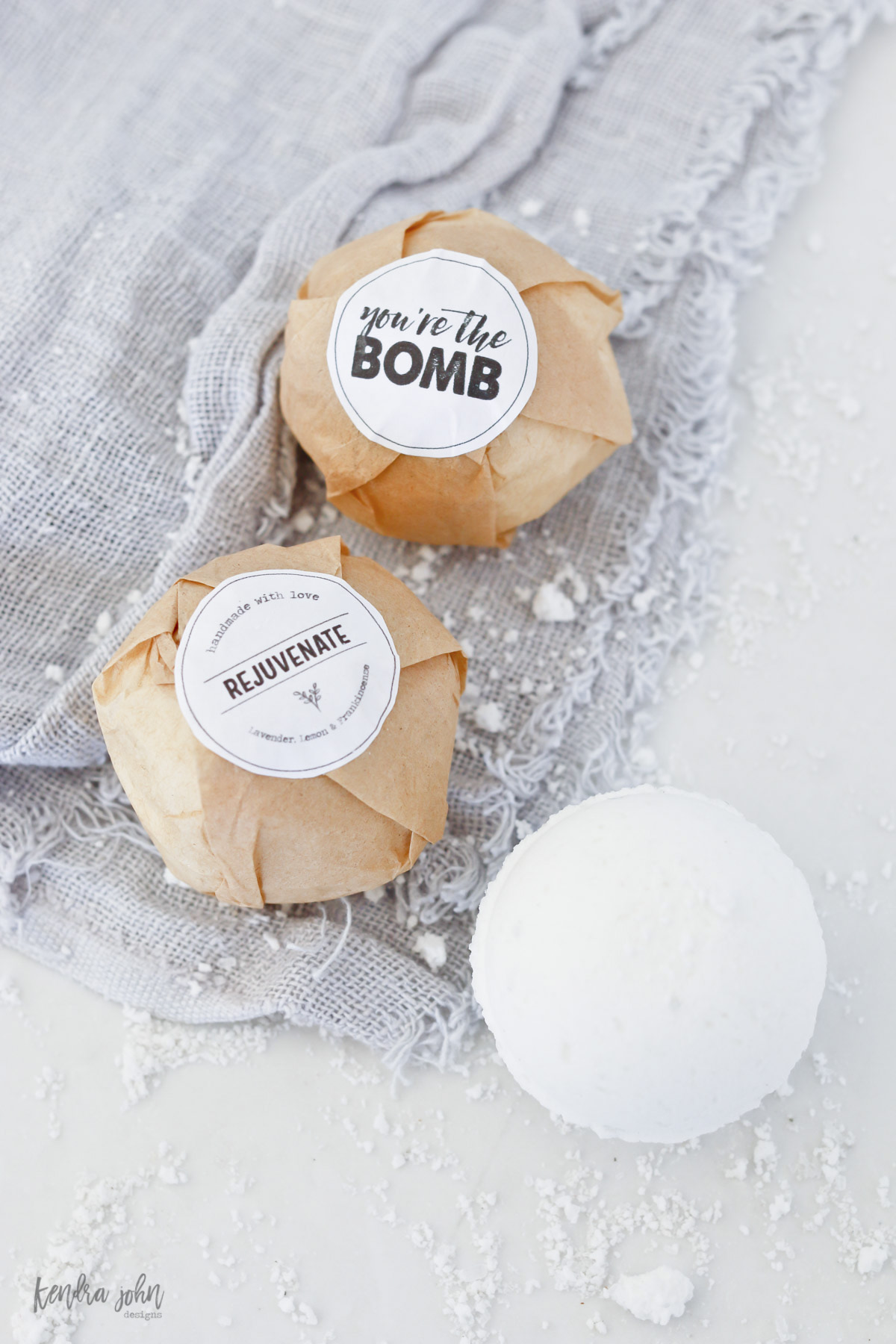 Baby Shower Bath Bomb Party Favors {FREE} Printable Tag - Sunshine and  Munchkins